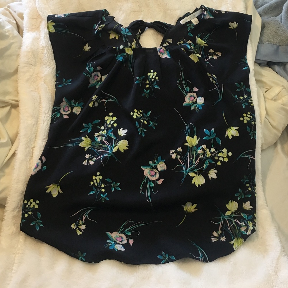 LC Lauren Conrad Top